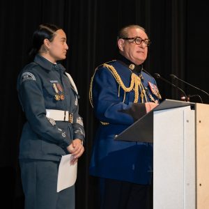 20250218 cérémonie médaille couronnement université laval (2a)